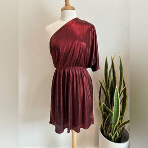 Andree by Unit Red Shimmer One Shoulder Dress Size Large